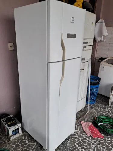 Geladeira em ótimo estado