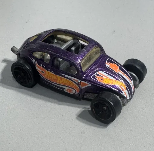 Hot Wheels Custom Volkswagen Beetle (sem embalagem) HW Racing 2012