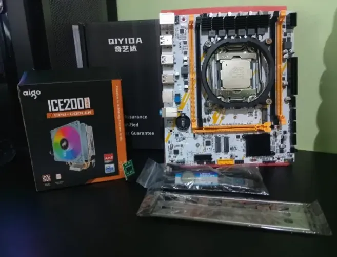 Kit Xeon x99 2680v4 14 Nucleos/28 T + Placa Mãe Qiyida K9S c/TPM2.0 D4 + CPU cooler. LEIA