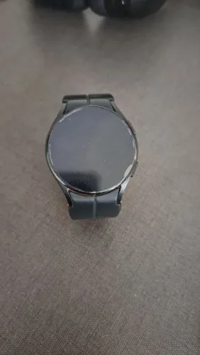 Samsung Galaxy Watch 4 (SM-R860)