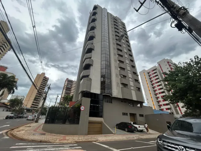 Apartamento à venda com 4 quartos no Edifício Florianópolis, na Região Central de Londrina