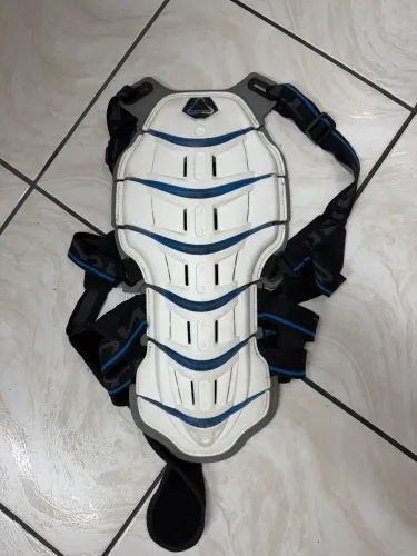Protetor de coluna Revit Tryonic para macacão e jaqueta moto