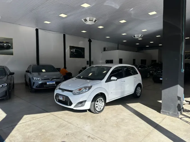 Ford Fiesta 1.0 8V Flex/class 1.0 8V Flex 5P 2014