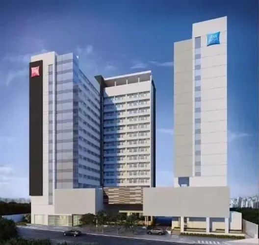 Sala Comercial à Venda no Centro de Osasco | 1 Banheiro e 1 Vaga de Garagem