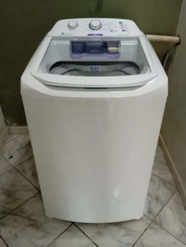 Máquina de lavar roupas Electrolux turbo 11kg