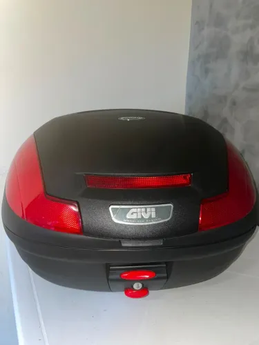 Baú Givi 47 Litros