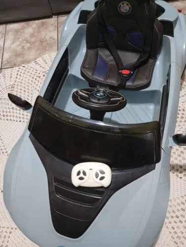 Carro infantil eletrico 