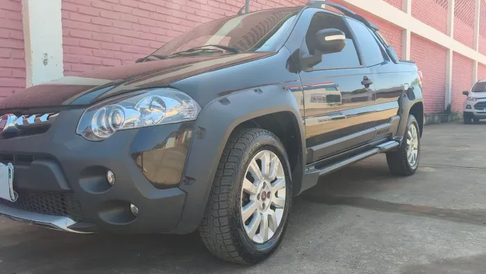 Fiat Strada Adventure1.8/ 1.8 Locker Flex CD 2016