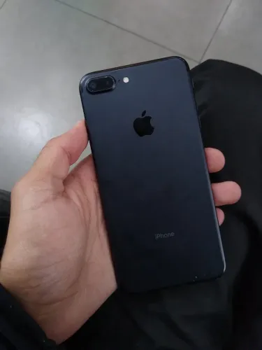 Aceito trocas IPHONE 7 plus de barbada 