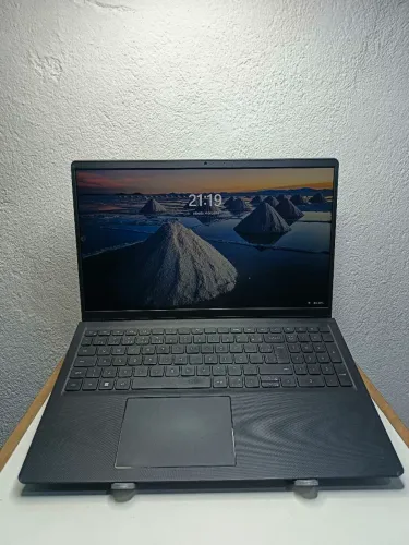 Notebook Dell I5 11ª 8GB 256GB SSD Bateria Excelente