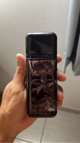 Perfume 212 Vip Black Edição Especial