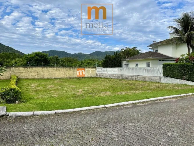 Terreno em condomínio à Venda em Cacupé, Florianópolis - SC