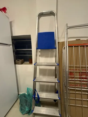 Escada de alumínio