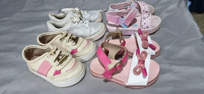 Tenis e Sandálias bebe menina