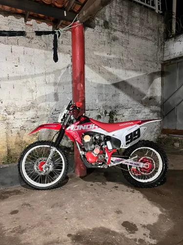 CRF230F 