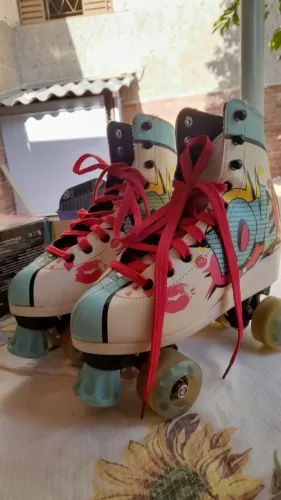 Patins feminino