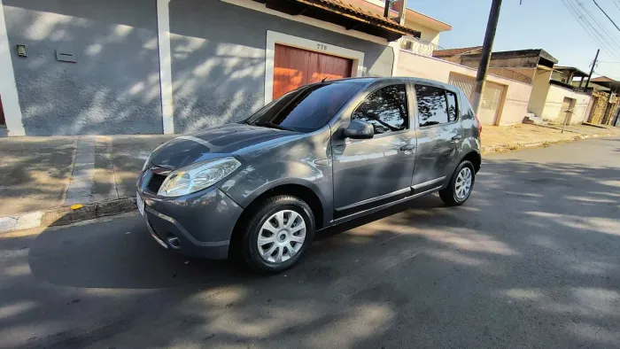 Renault Sandero Expression Hi-flex 1.0 16V 5P 2011