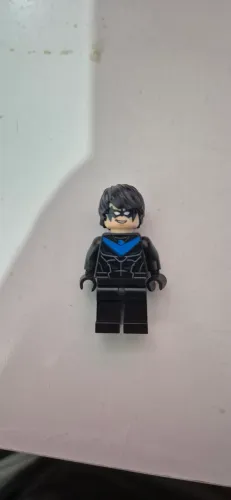 Lego nightwing asa noturna
