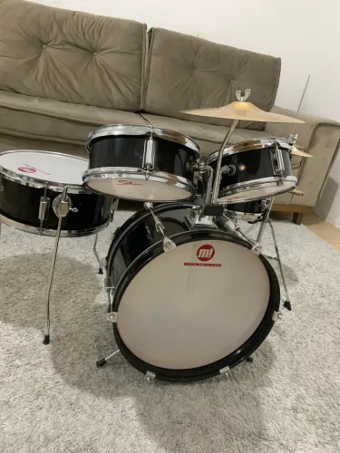 Troco por PS4 Xbox - Bateria Infantil Completa Music Alley + Banco e Baquetas
