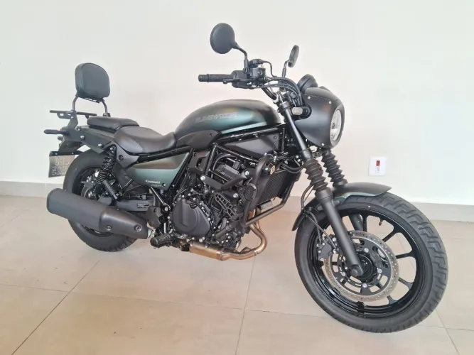 Kawasaki ELIMINATOR 500 SE