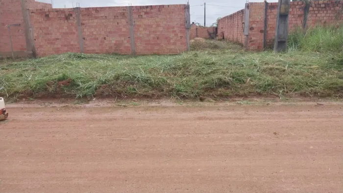 Vendo terreno no Lagoa Azul