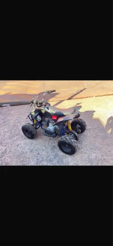 Quadriciculo 125