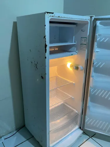Vendo geladeira consul