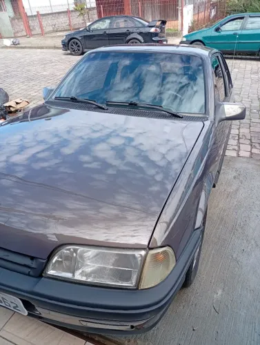 Chevrolet Monza GLS/ Hi-tech 2.0 EFI 2P E 4P 1995