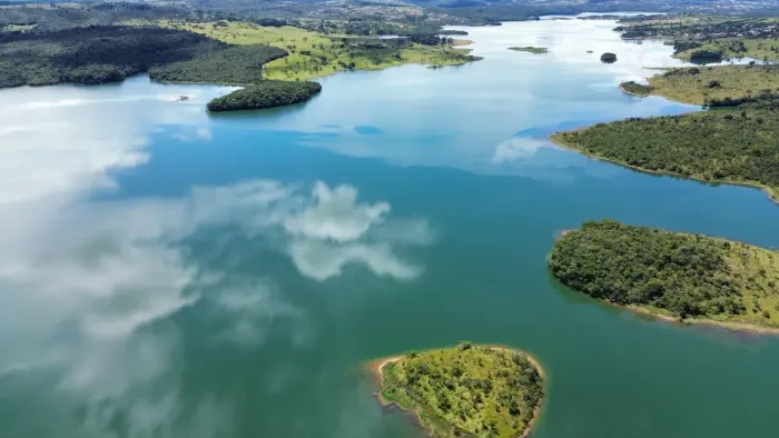 Imóvel para venda tem 1000 metros quadrados em Taguatinga Centro - Brasília - DF