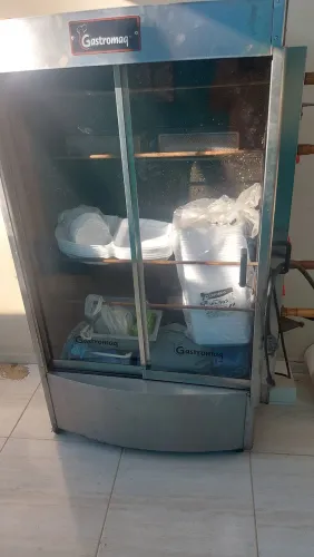 Vende-se frangueira gastromaq