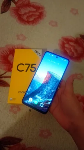 Realme C75