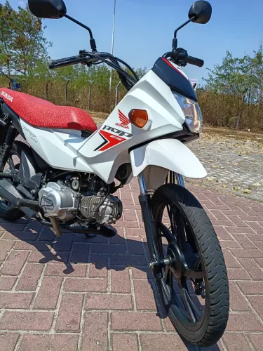 Pop 110i ES 2025/26