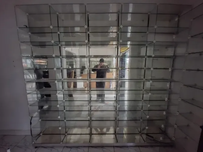 Vendo Estante de vidro