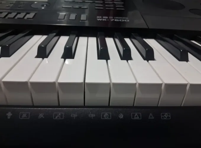 Teclado Piano Digital WK7600