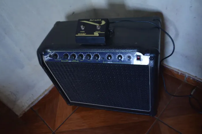 Cubo borne e amp meteoro