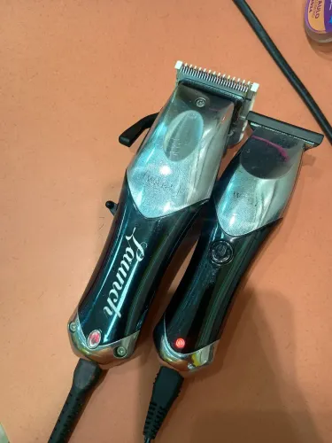 K máquinasl de cortar cabelo e maquininha de acabamento
