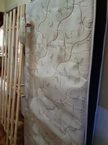 Cama de solteiro menina