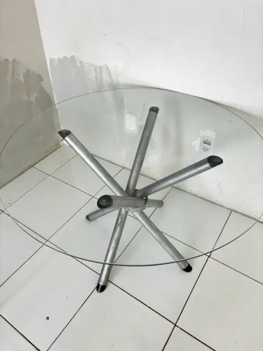 Mesa de vidro 4 lugares