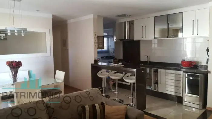 Apartamento à venda no Condomínio Fatto no Bairro Mauá em São Caetano Do Sul.