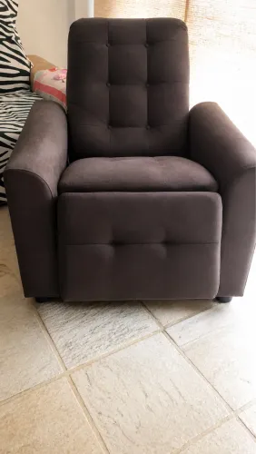 Poltrona reclinável 