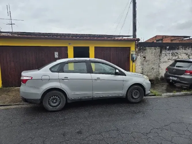 Fiat Grand Siena Attrac. 1.4 EVO F.flex 8V 2013