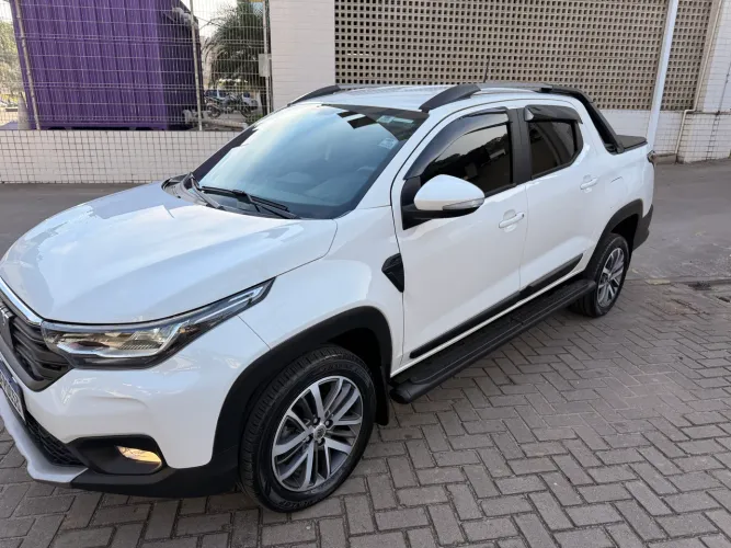 Fiat Strada Volcano 1.3 Flex 8V CD 2022