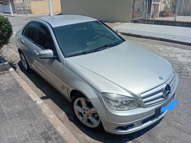 Mercedes-Benz C-180 CGI Classic 1.8 16V 156cv Aut. 2011