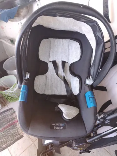 Cadeira de bebê para carro