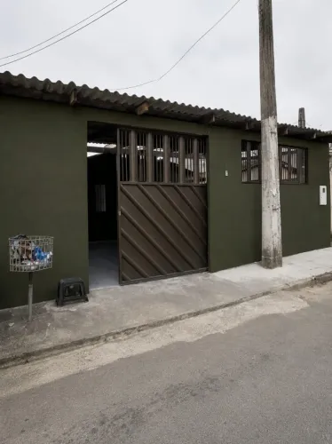 VENDO ESSA CASA NO BAIRRO NOVA CIDADE ATRÁS DO DB DA COMEPI NO NOVA CIDADE