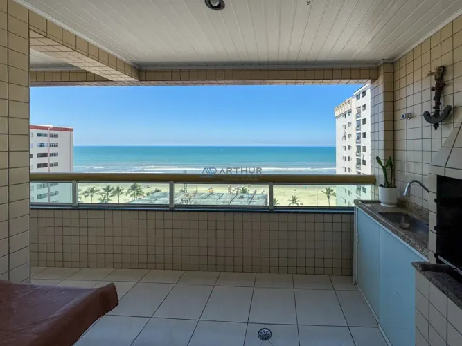 Apartamento à venda em Praia Grande no Caiçara com 2 quartos sendo 1 suíte