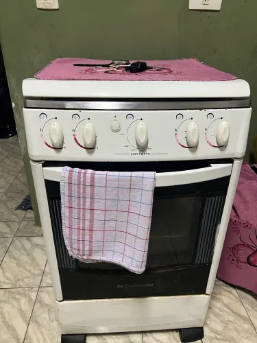 Fogão semi novo 