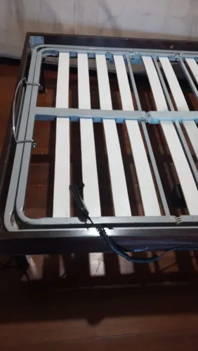 Cama hospitalar para acamados