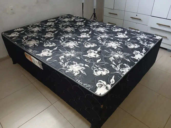 Cama casal box