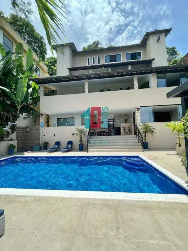 Vargem Pequena | Casa de Condomínio 6 quartos, sendo 5 suites